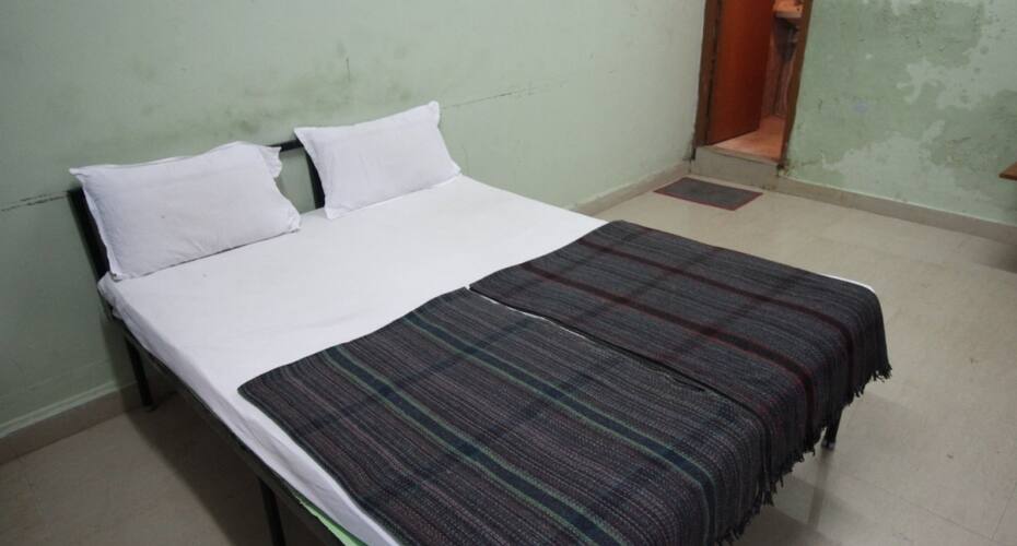RR Comfort Lodge, Bangalore 5